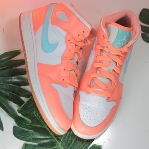 Jordan 1 Mid Orange Blue White size 7youth/8.5womens/39EU 000985